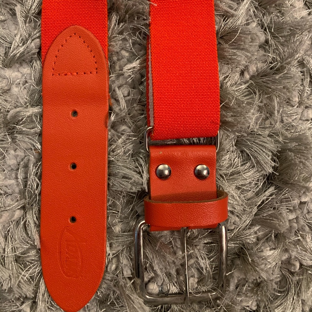 Orange stretchy belt